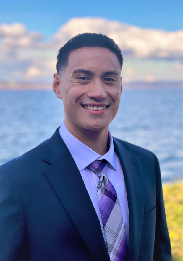 Carousel Associate Image