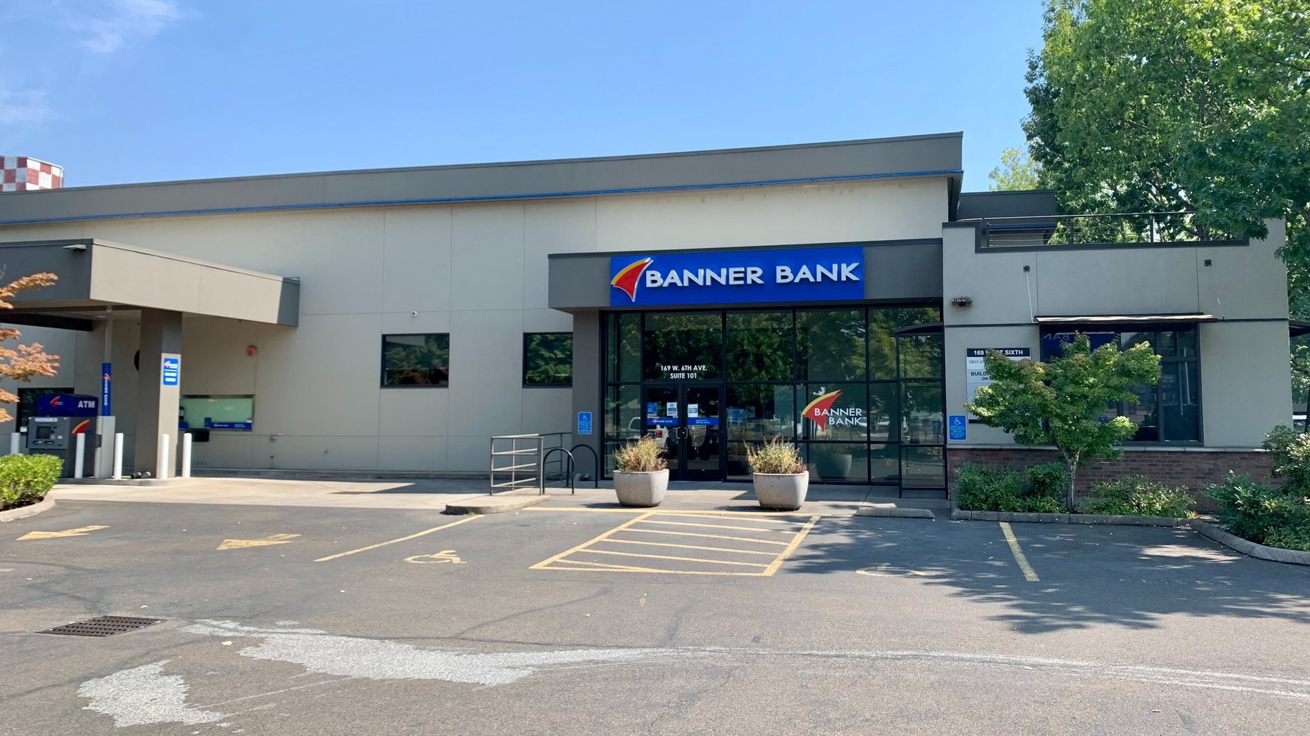 Banner Bank branch in downtown Eugene, Oregon