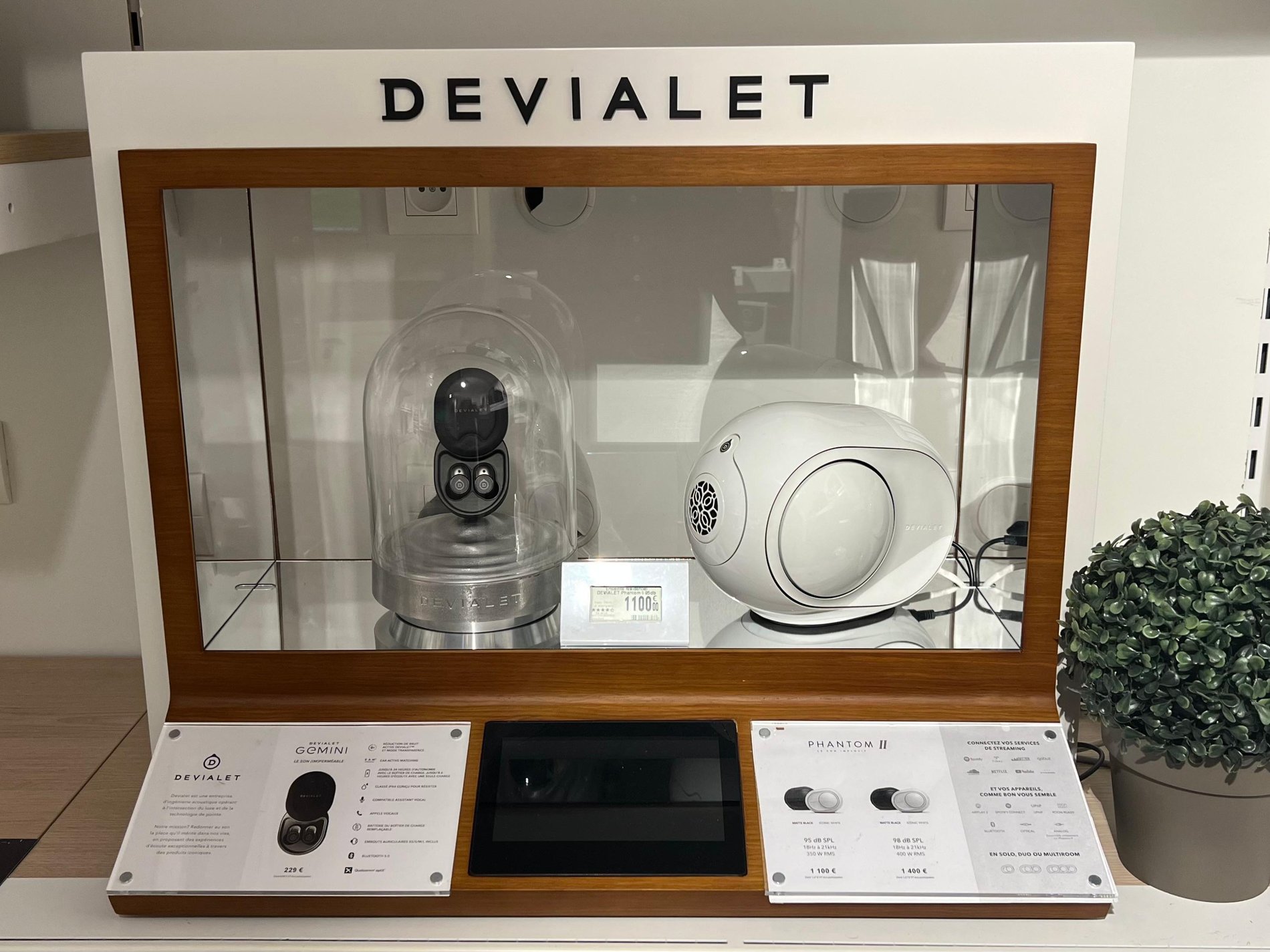 ecouteur devialet et devialet phantom 2 à boulanger paris beaugrenelle