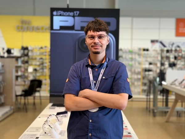 Axel, spécialiste Apple,  Boulanger Blois