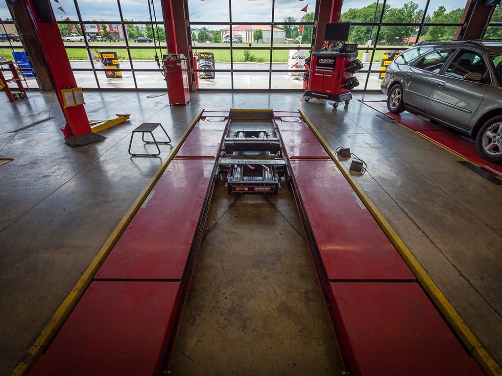 Tire Discounters Smyrna tires, alignment, brakes, autoglass in Smyrna, TN