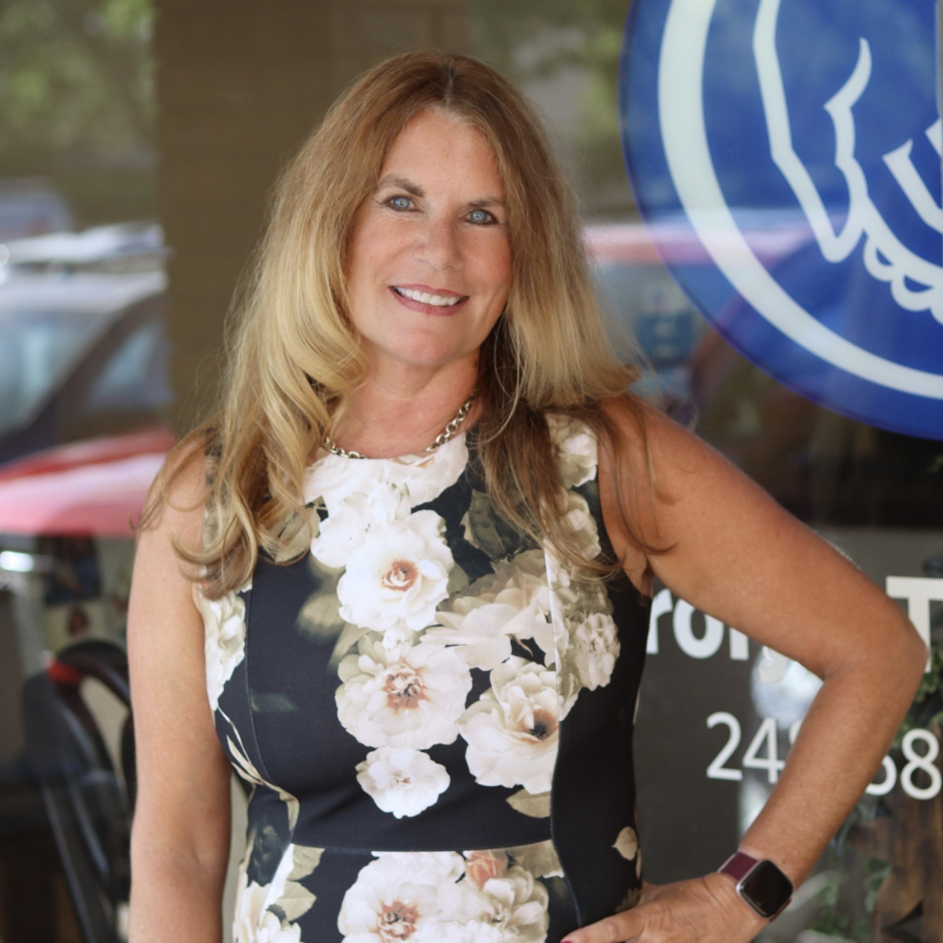 Photo of Jennifer Miller