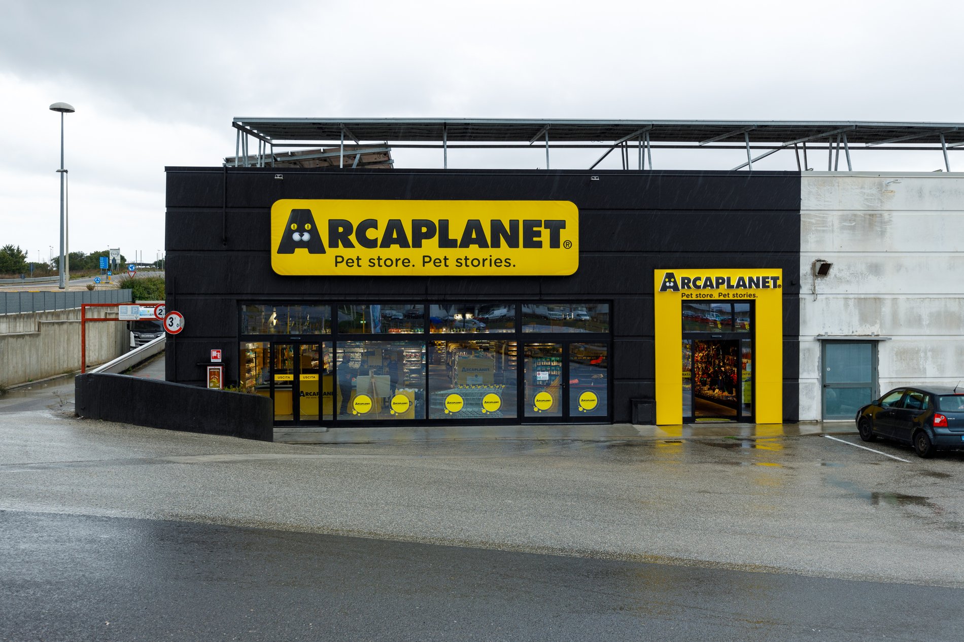 Arcaplanet Nuoro Via Enrico Devoto 38, SARDEGNA