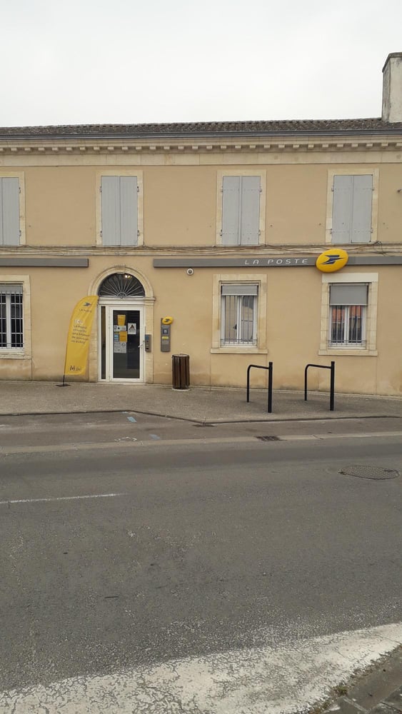 Photo du point La Poste SAINT VIVIEN DE MEDOC