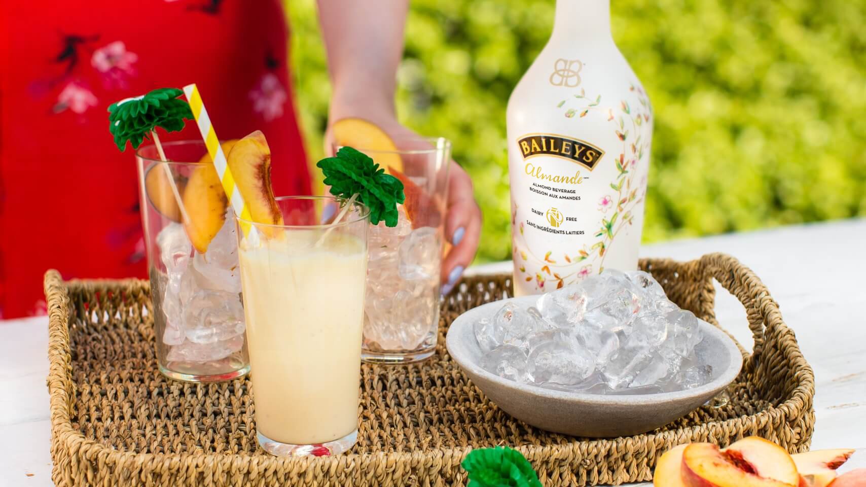 Batido Baileys Almande con melocotón