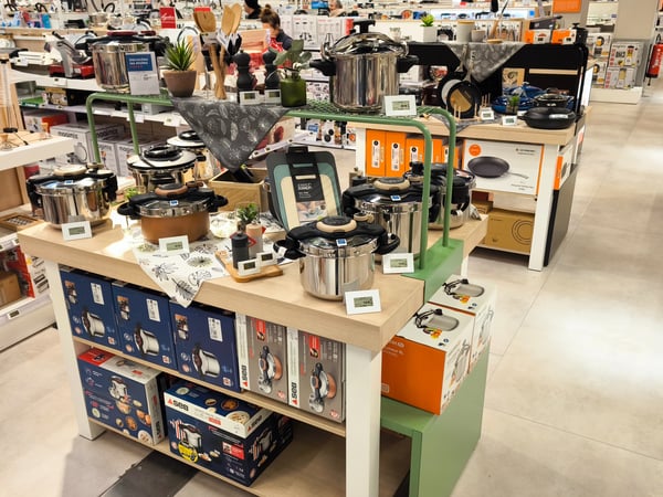 Accessoires de cuisine
Ustensiles de cuisine
Magasin électroménager
Boutique cuisine
Casseroles et poêles
Cocotte-minute
Autocuiseur
Cocotte SEB
Cocotte Tefal
Cocotte Le Creuset
SEB autocuiseur
Tefal accessoires cuisine
Le Creuset magasin
SEB magasin Anglet
Tefal magasin Anglet
Boulanger Anglet
Magasin Boulanger
Boulanger électroménager
Boutique cuisine Anglet
Meilleur magasin cuisine Anglet
Cocotte en inox
Couvercle hermétique
Autocuiseur induction
Batterie de cuisine professionnelle
Meilleure cocotte pour induction
Cocotte en fonte
Cuisson rapide et efficace