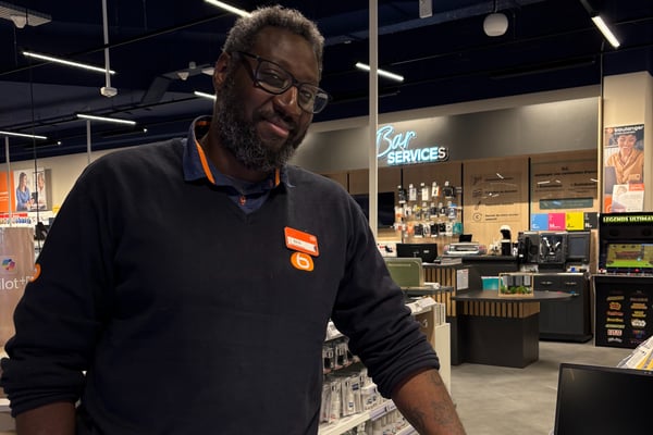 Ben, vendeur chez Boulanger Villebon