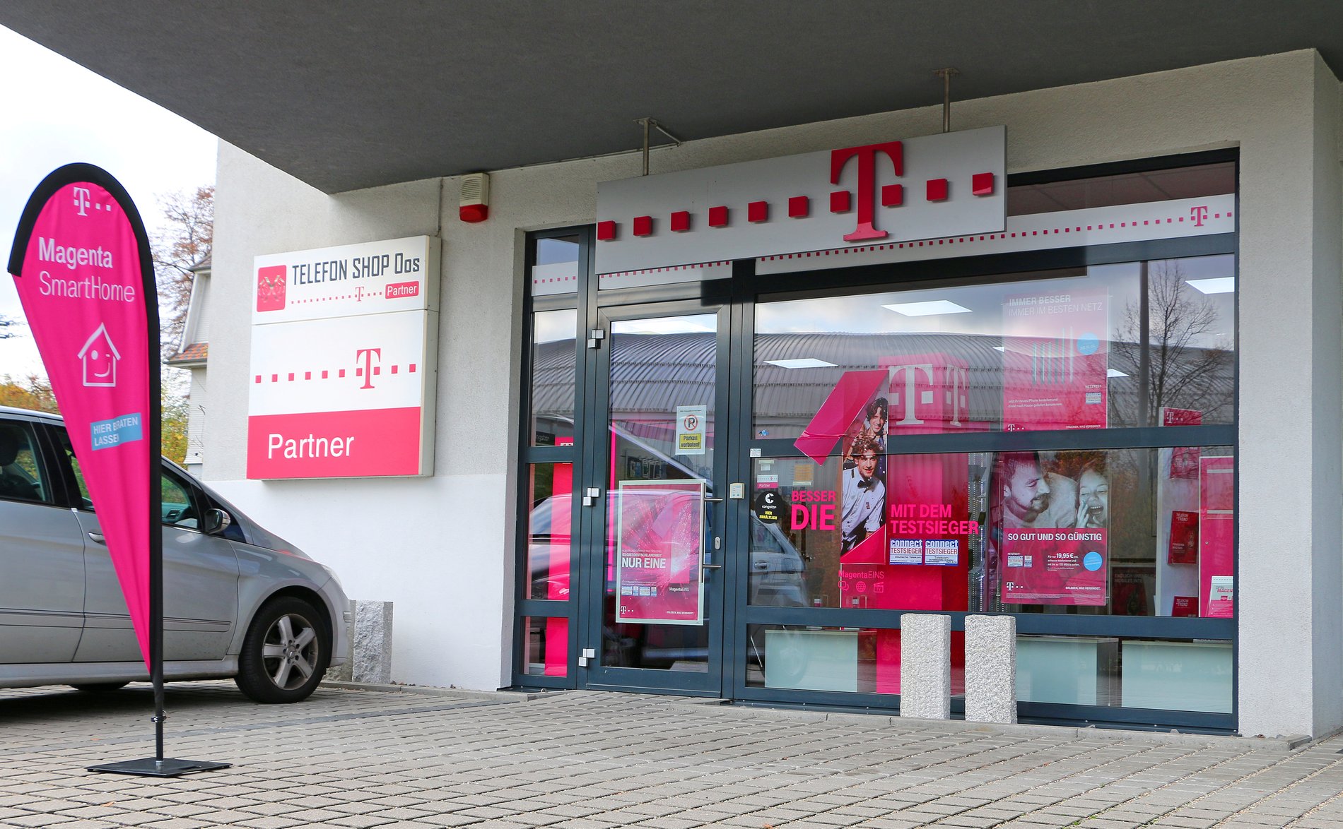 Store photo