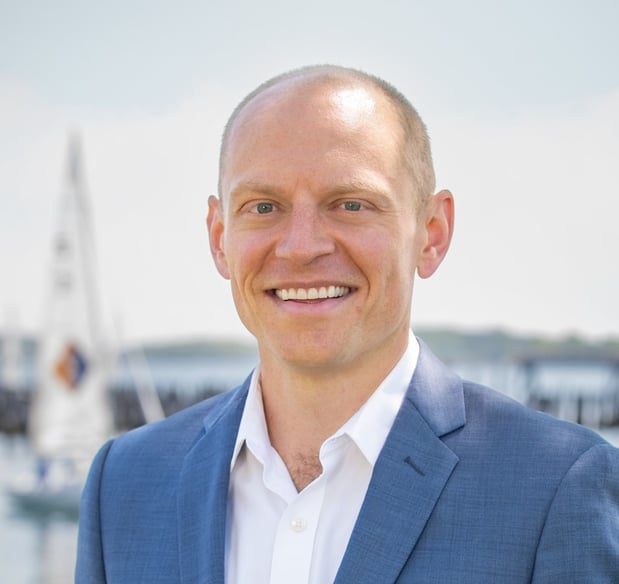 Carousel Associate Image