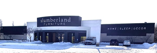 Slumberland Furniture Store in Eagan,  MN - Parking lot view