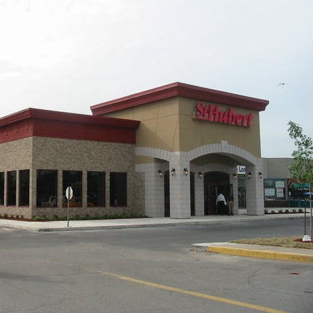 St-Hubert Restaurant et bar - Place Longueuil (Longueuil)
