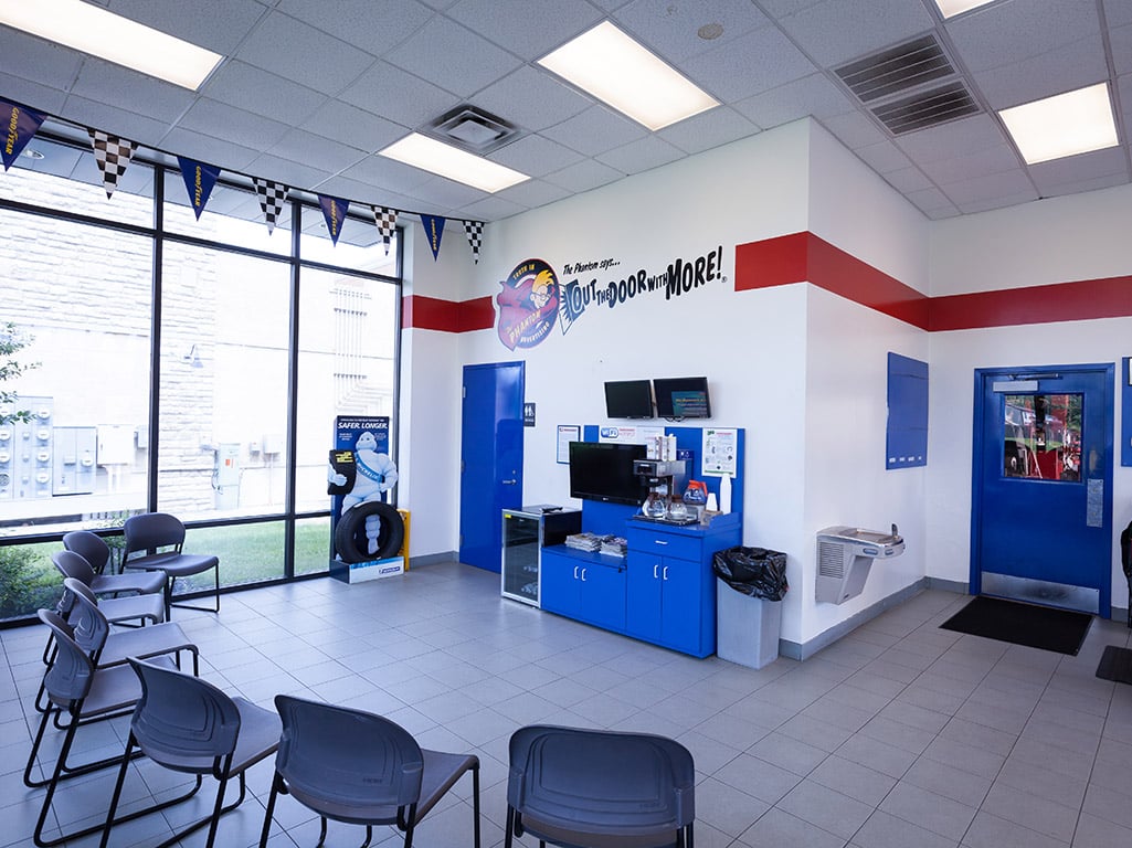 Tire Discounters Slate Ridge tires, alignment, brakes, autoglass in