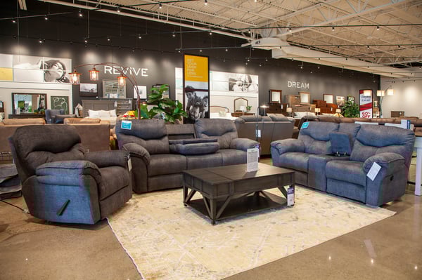 Bloomington Slumberland Furniture leather sofa set