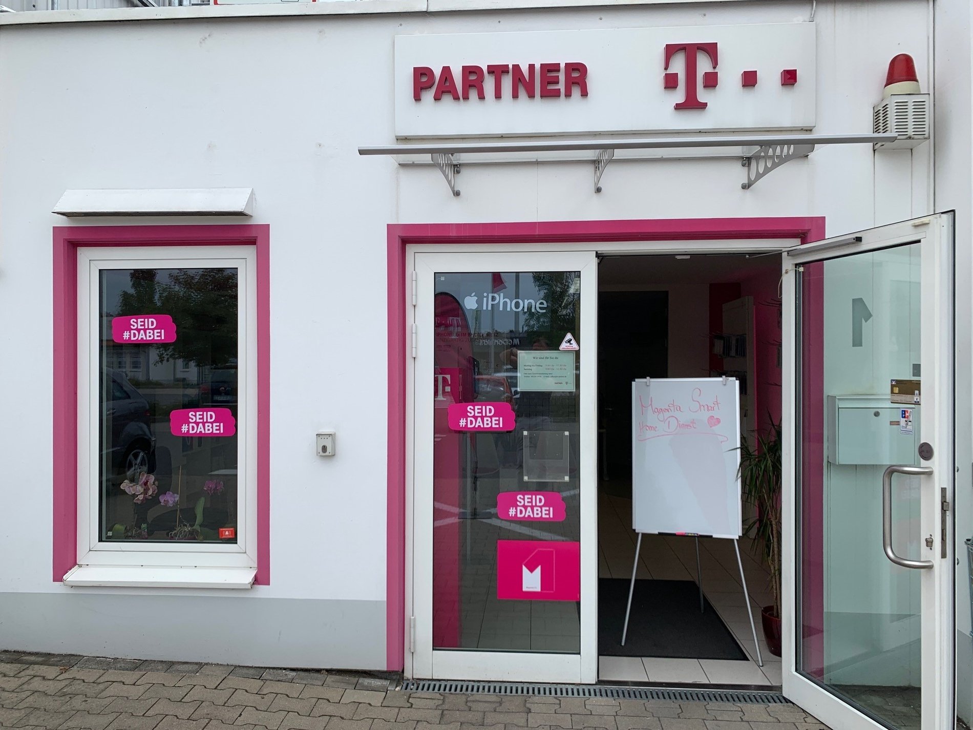 Store photo