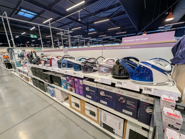 Venez découvrir les meilleures marques de centrale vapeur tel que Laurastar, Calor et Philips, dans votre magasin Boulanger Persan Chambly !