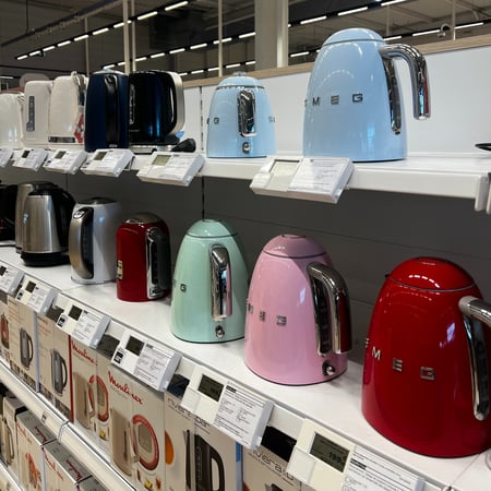 Petit électroménager, bouilloire Smeg, Essentielb, Moulinex Boulanger Béziers