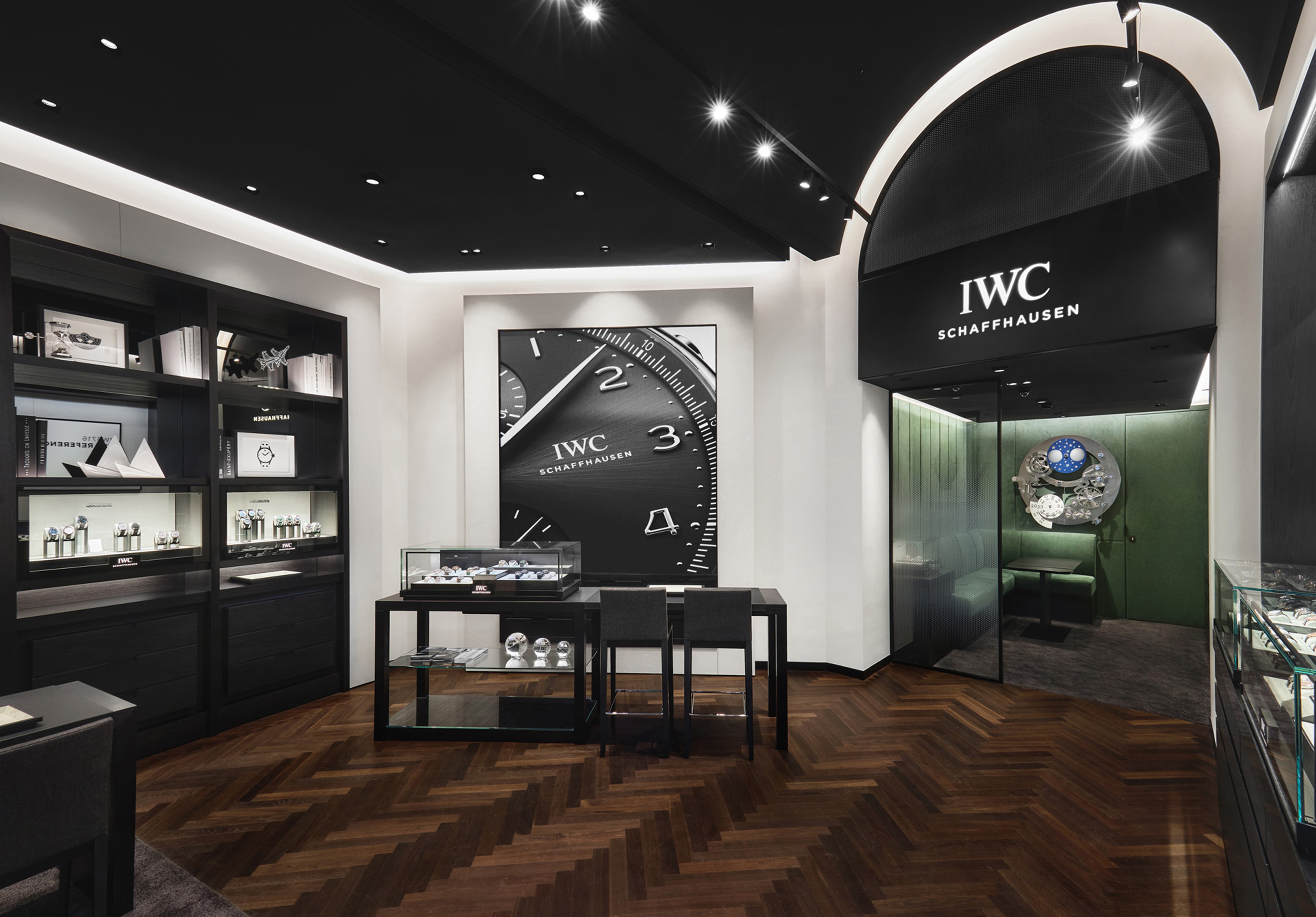 Iwc milano boutique discount edition