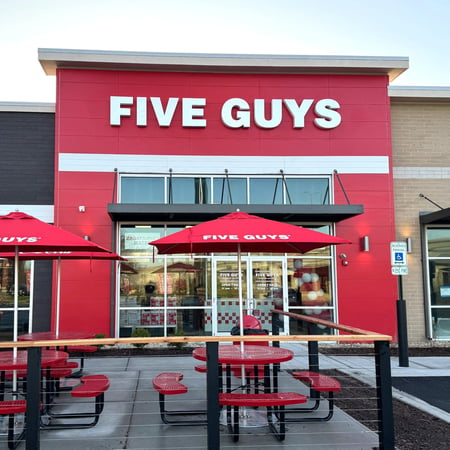 Exterior photograph of the Five Guys restaurant at 2847 Mannheim Road in Des Plaines, Illinois.