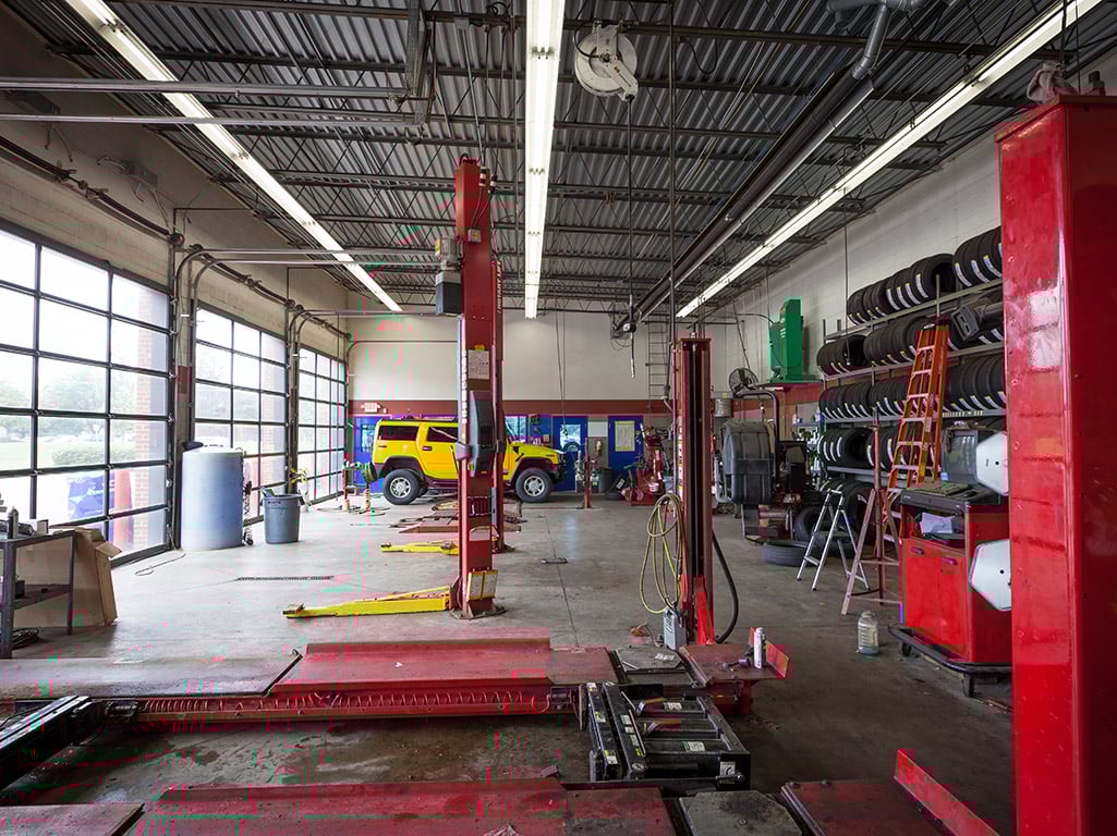 Tire Discounters Slate Ridge tires, alignment, brakes, autoglass in