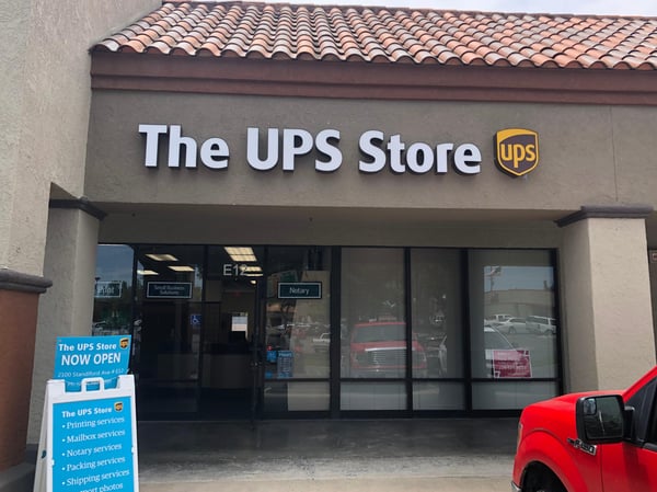 Facade of The UPS Store Standiford Square Plaza