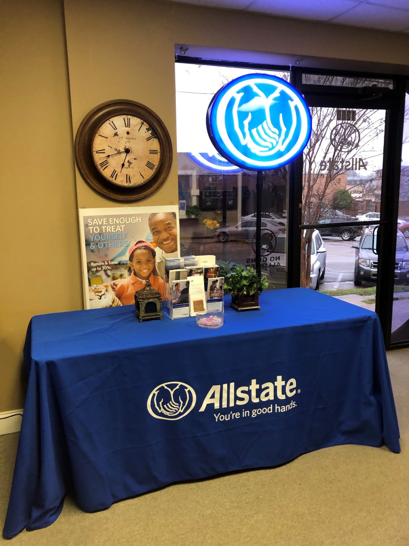 Nave Allstate Insurance Agent in Meridian, MS