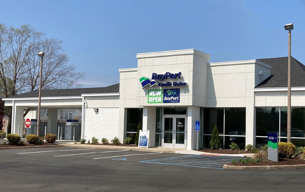 External view of local credit union located in Chesapeake, VA