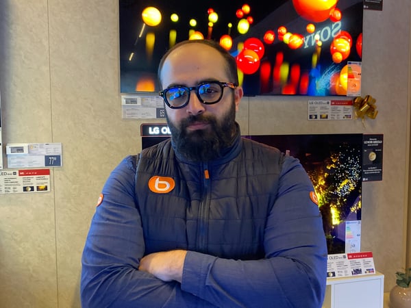 Samy, Conseiller de vente Boulanger Montparnasse