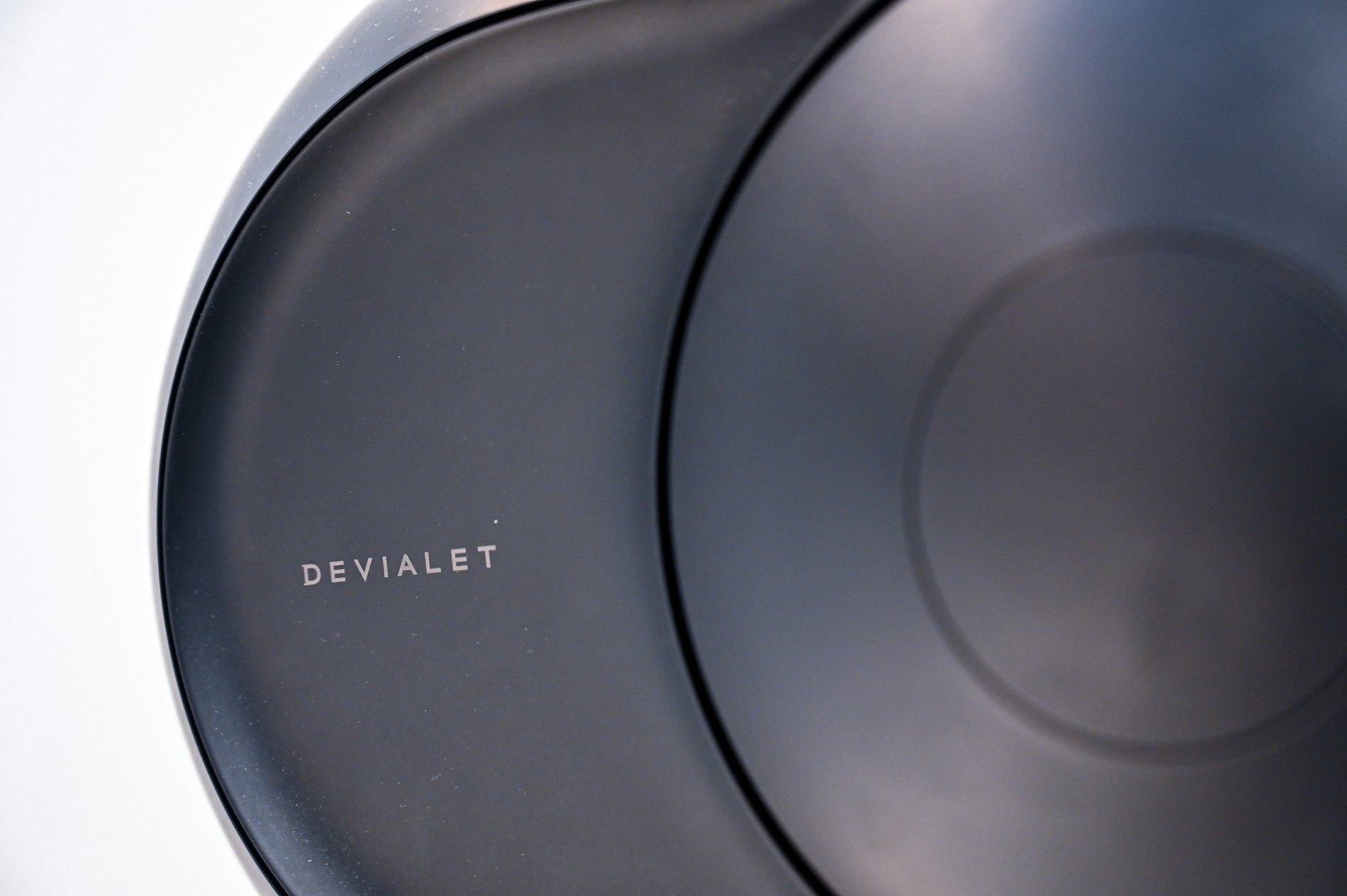 Enceinte Devialet Phantom 2 noire Boulanger Toulon La Garde