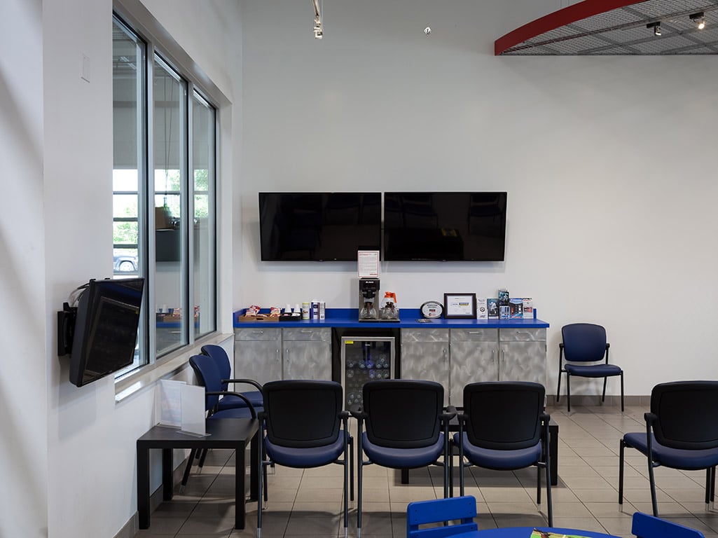 Tire Discounters TD Performance tires, alignment, brakes, autoglass