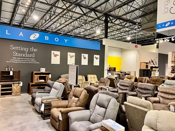 Slumberland Furniture Store in East Peoria,  IL - Recliners