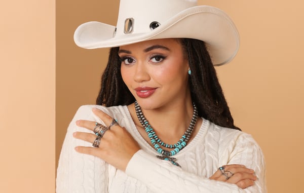 trendy womens gold and silver jewelry