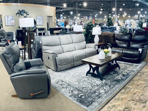 Slumberland Furniture Store in Cedar Rapids,  IA - Recliners