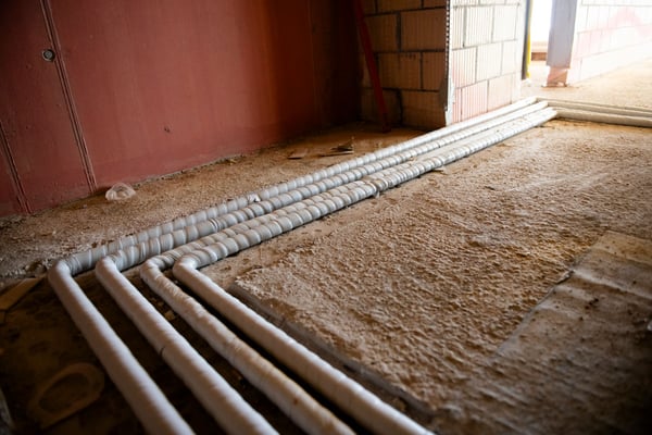 Wärmeverteilung durch Fussbodenheizung / Renovation Dietikon & Limmattal