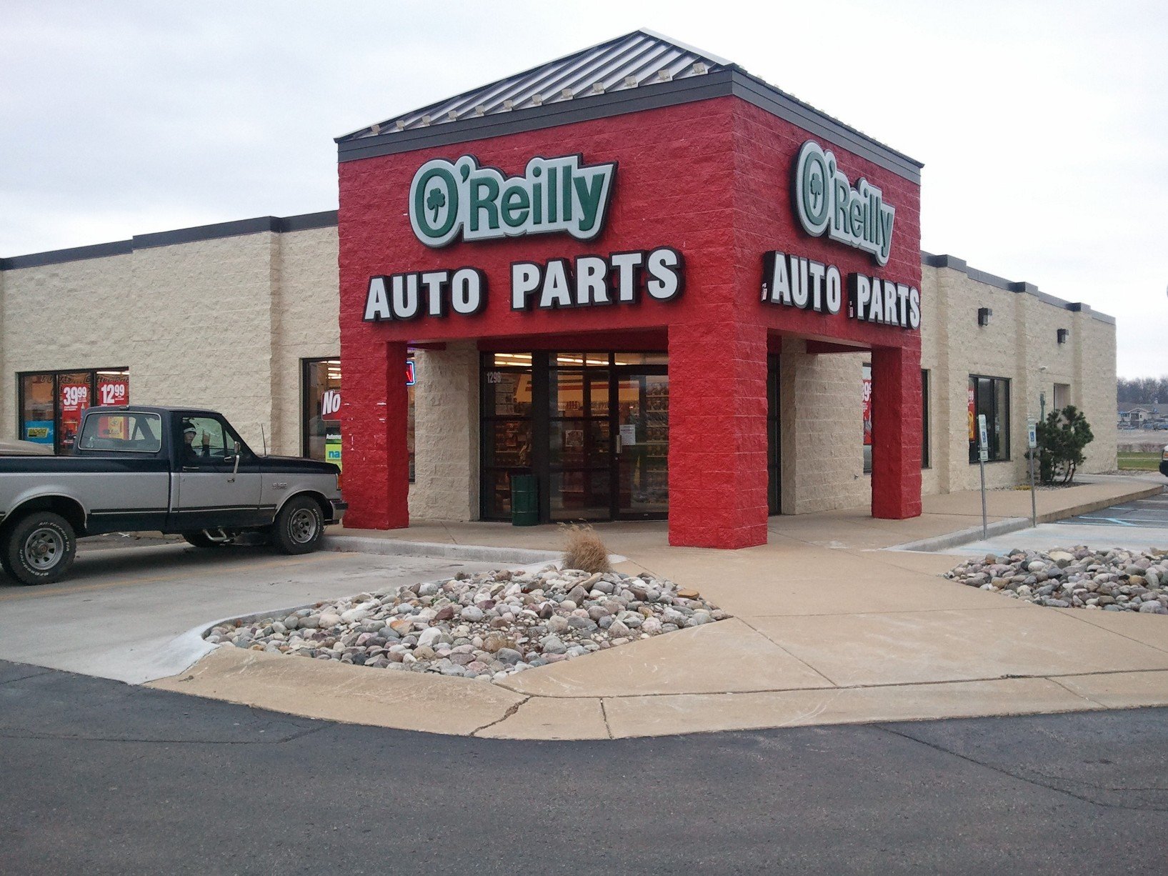1298 M 89 Plainwell, MI O'Reilly Auto Parts