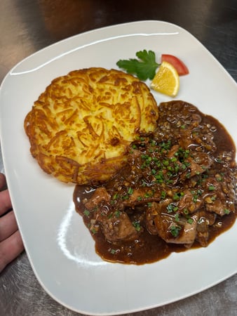 Kalbsleberli mit knuspriger Rösti