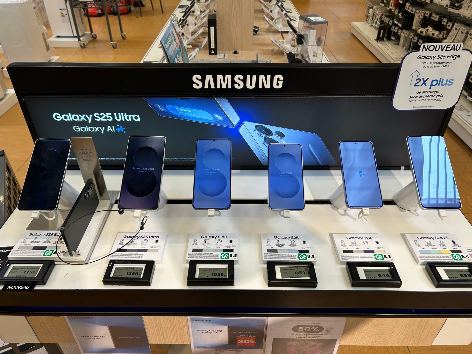 Découvrez les nouveaux Smartphone S25 avec l arrivée du dernier né le S25 Edge dans votre magasin Boulanger Grenoble St-Egrève