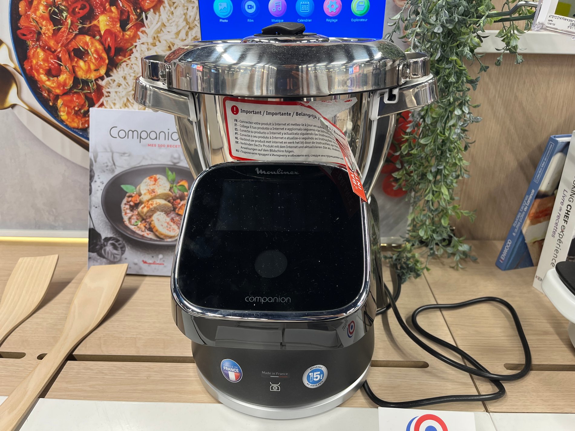 I Companion Touch Pro XL  dans votre magasin Boulanger Bourg-en-Bresse.