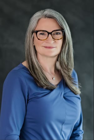 Photo of Holly Pecarek