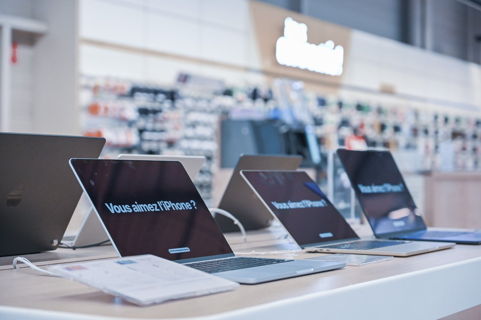 MacBook Air M3 Boulanger Toulon - La Garde