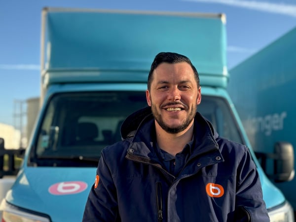 Mehdi livreur à Boulanger Caen Mondeville