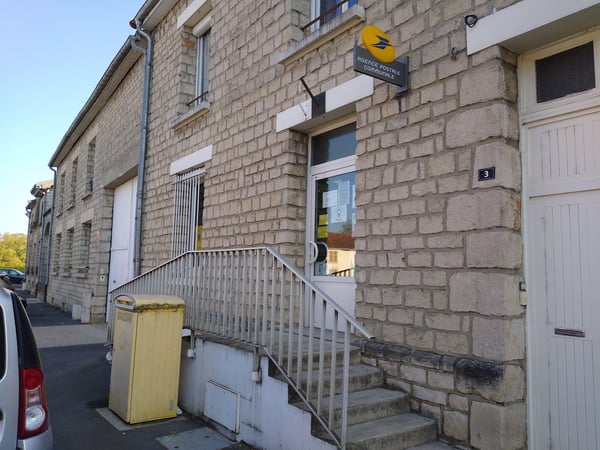 Photo du point La Poste Agence Communale VITRY EN PERTHOIS Mairie