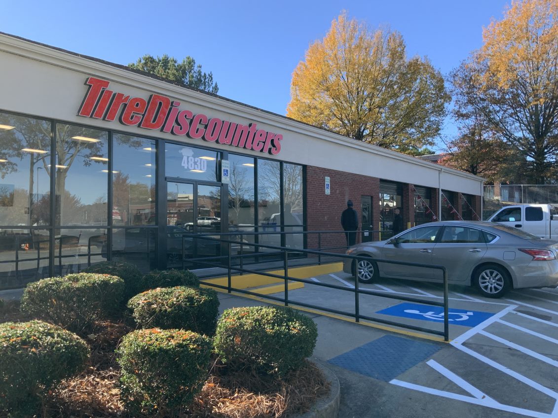 Tire Discounters Lawrenceville tires, alignment, brakes, autoglass in