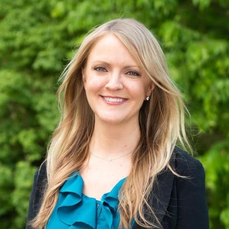 Photo of Kristen Thomas