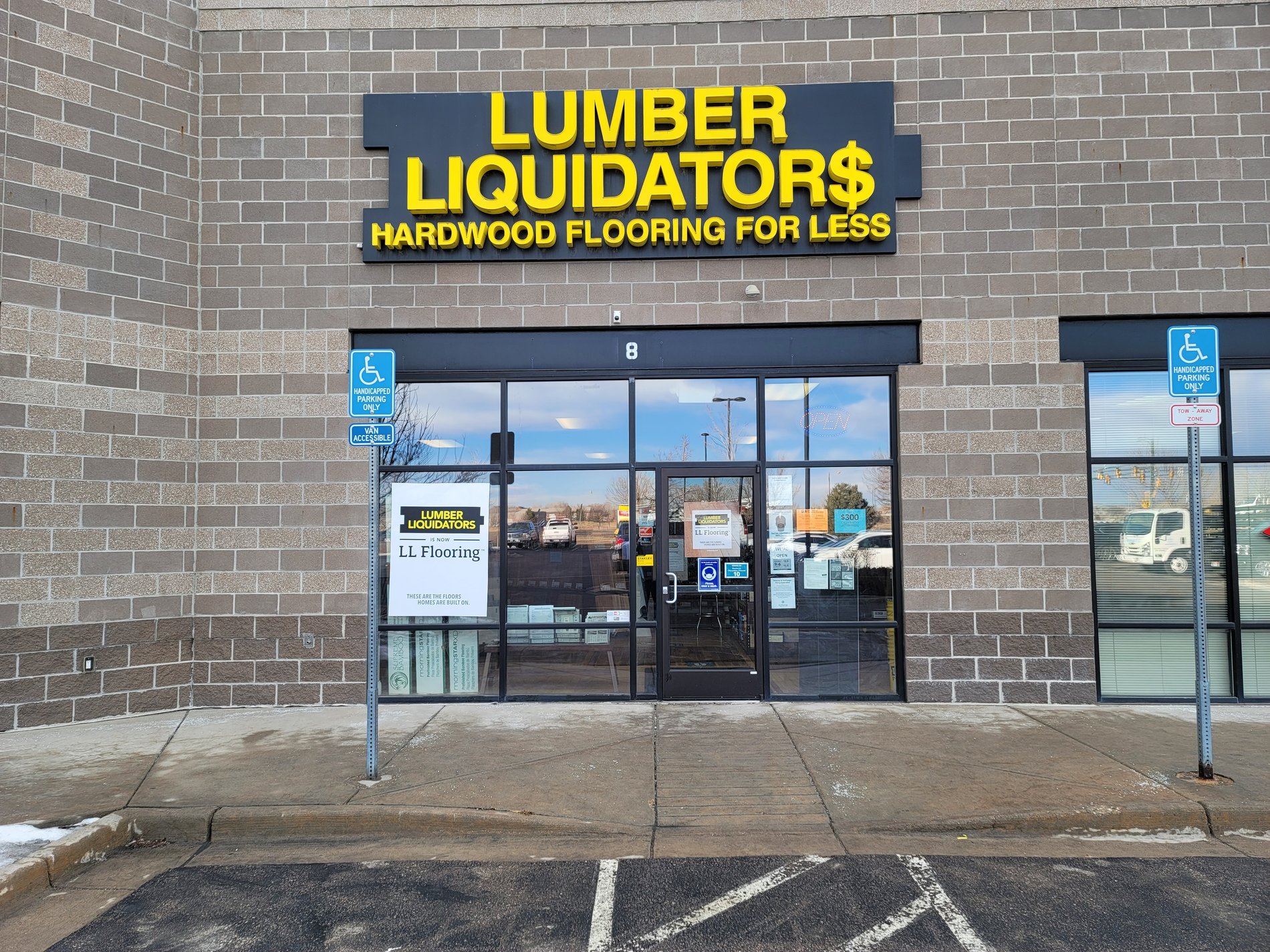 LL Flooring (Lumber Liquidators) #1210 - Fort Collins | 2415 E. Mulberry  Street