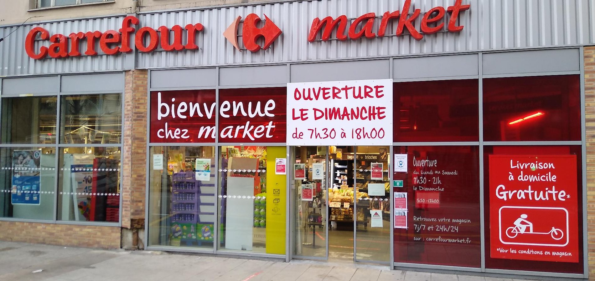 Photo du point La Poste Relais NICE Carrefour market