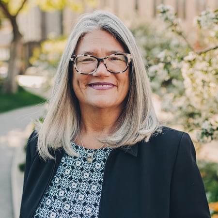 Photo of Laura M. Arntson