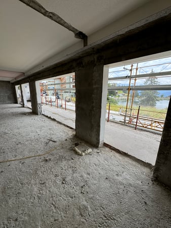 Fin de travaux d'ouverture des contre-coeurs de fenêtre à Crans-Montana