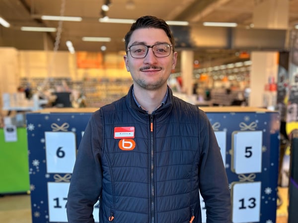 Jordan, vendeur multimédia chez Boulanger Villeneuve d'Ascq (V2)