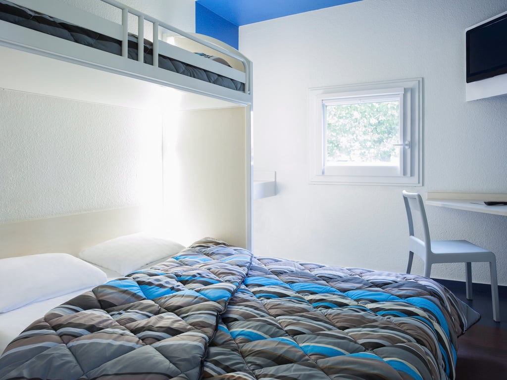 Hotels in Dieppe Book on