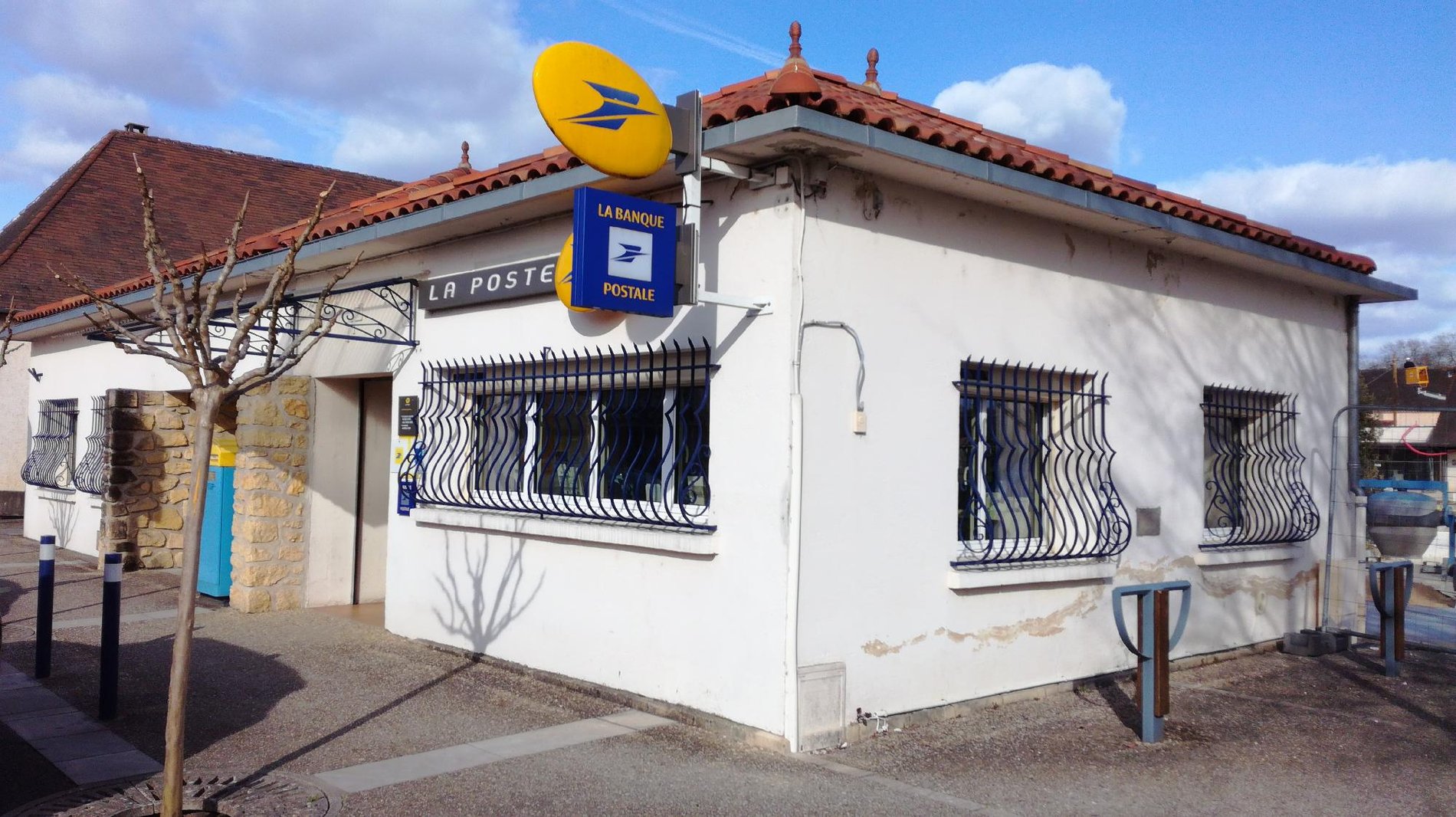 proche de jules ferry en 3 lettres
